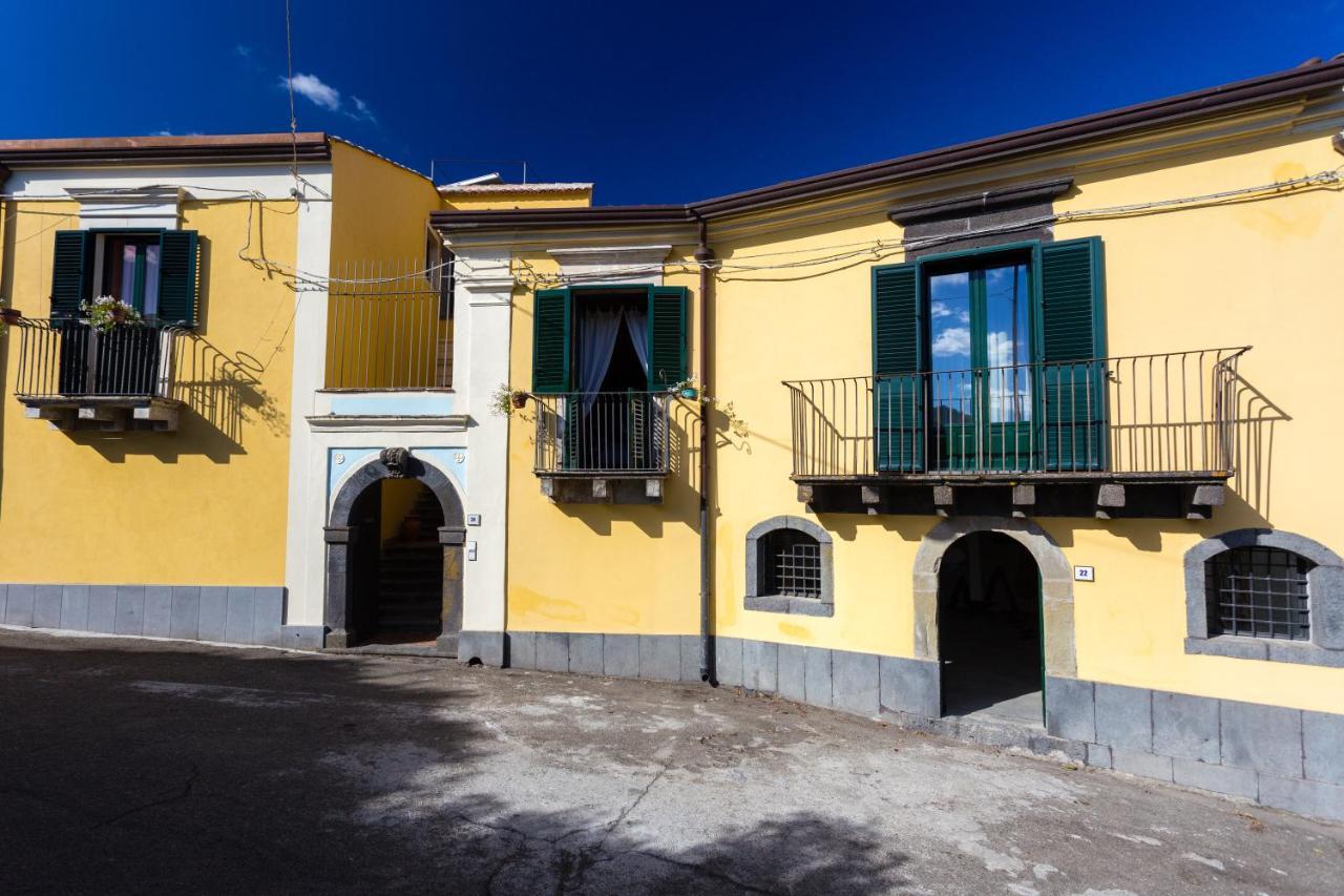 Palazzo Previtera Hotel Linguaglossa Kültér fotó